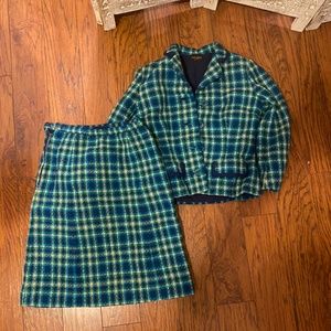 Women’s tweed vintage skirt suit